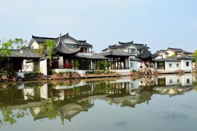 星空·综合体育|
中国传统修建这么多 怎样分辨中国各式传统修建(图5) 星空·综合体育|
中国传统修建这么多 怎样分辨中国各式传统修建(图5)