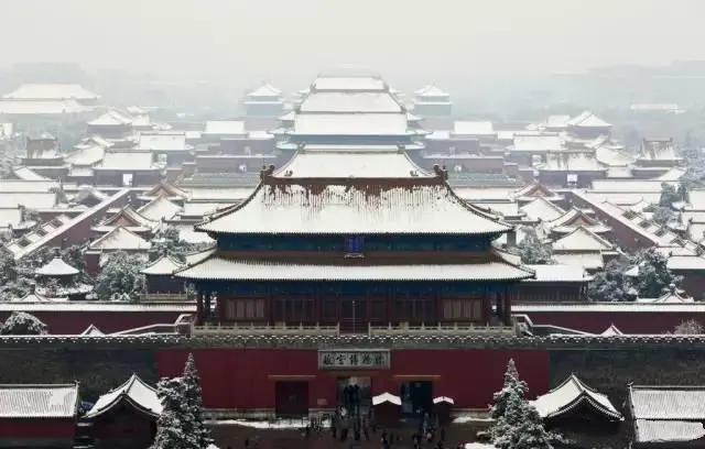 星空·综合体育|
中国传统修建这么多 怎样分辨中国各式传统修建(图6) 星空·综合体育|
中国传统修建这么多 怎样分辨中国各式传统修建(图6)