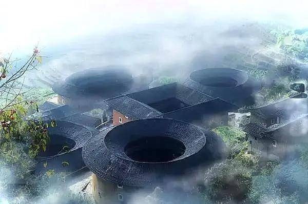 星空·综合体育|
中国传统修建这么多 怎样分辨中国各式传统修建(图9) 星空·综合体育|
中国传统修建这么多 怎样分辨中国各式传统修建(图9)