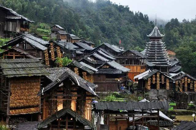 星空·综合体育|
中国传统修建这么多 怎样分辨中国各式传统修建(图14) 星空·综合体育|
中国传统修建这么多 怎样分辨中国各式传统修建(图14)